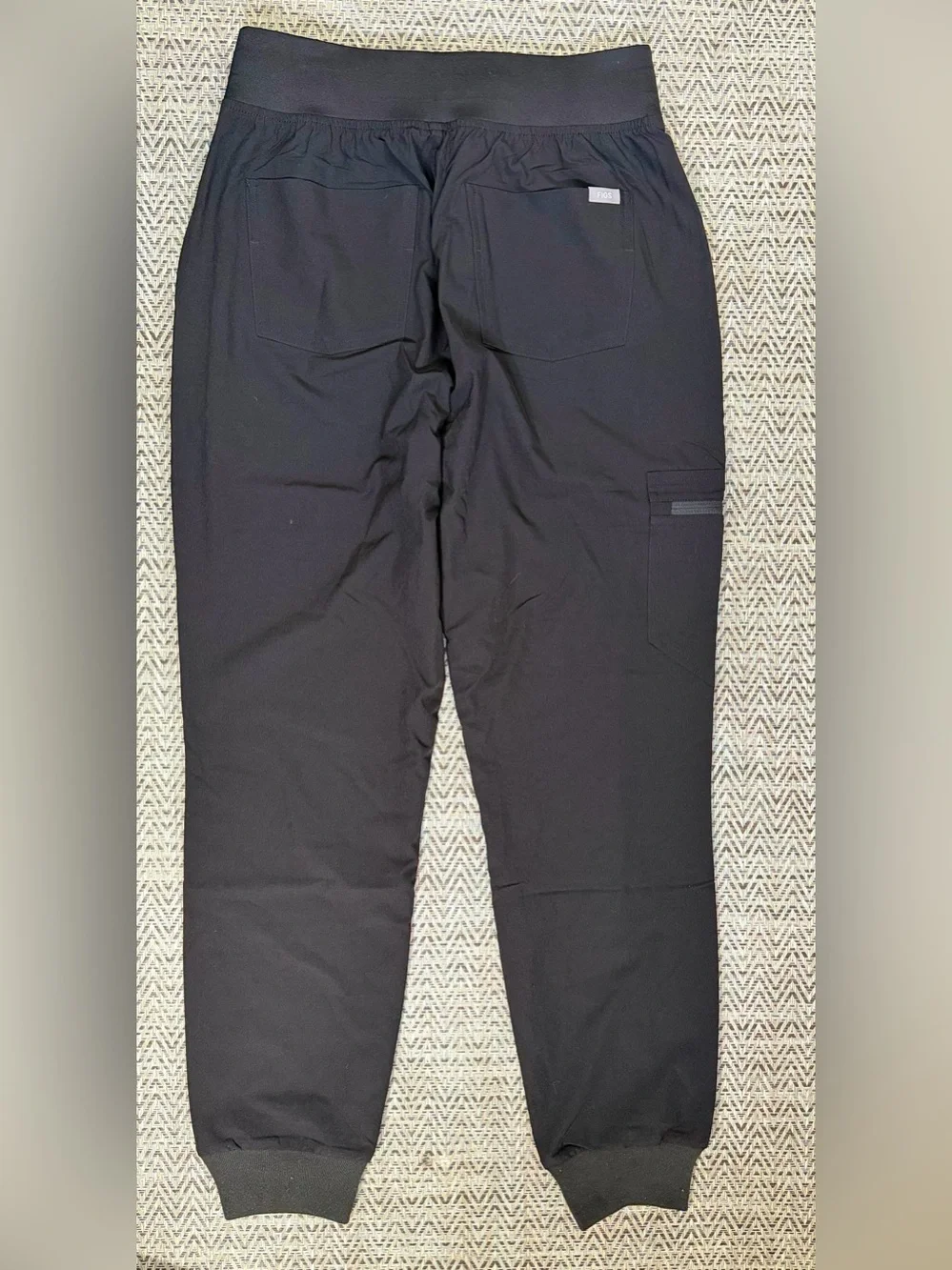 NWT FIGS Technical Collection Jogger Scrub Pants Black Size S Drawstring Stretch